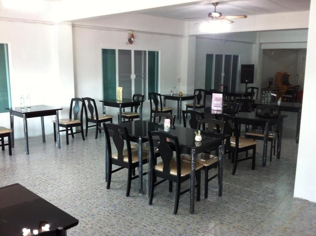 Hotel S.K.Airport Chiang Mai Zewnętrze zdjęcie